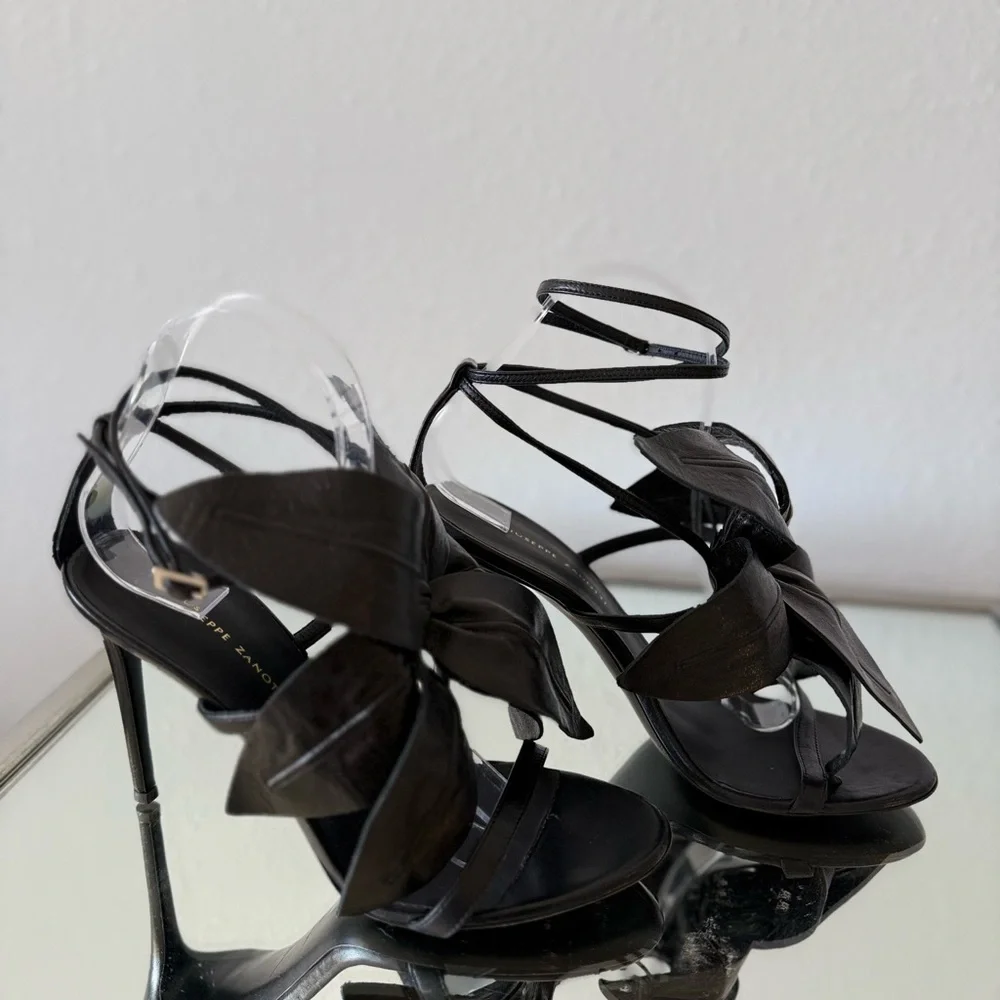 GIUSEPPE ZANOTTI Lilium Stiletto Sandals $1,350 39